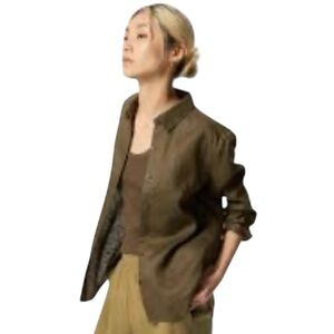 Uniqlo Linen Women’s Shirt Top Size Small Button Up Khaki Beige Tan Neutral